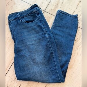 Old Navy Women's Blue Skinny Jeans